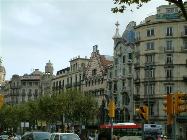 Latest image from Spain - Barcelona - Aug 2004