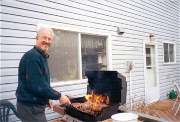 Andy having a BBQ in the snow